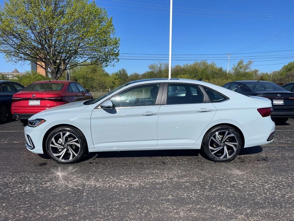 New 2026 Monument Gray Volkswagen 1.5T SEL image 2