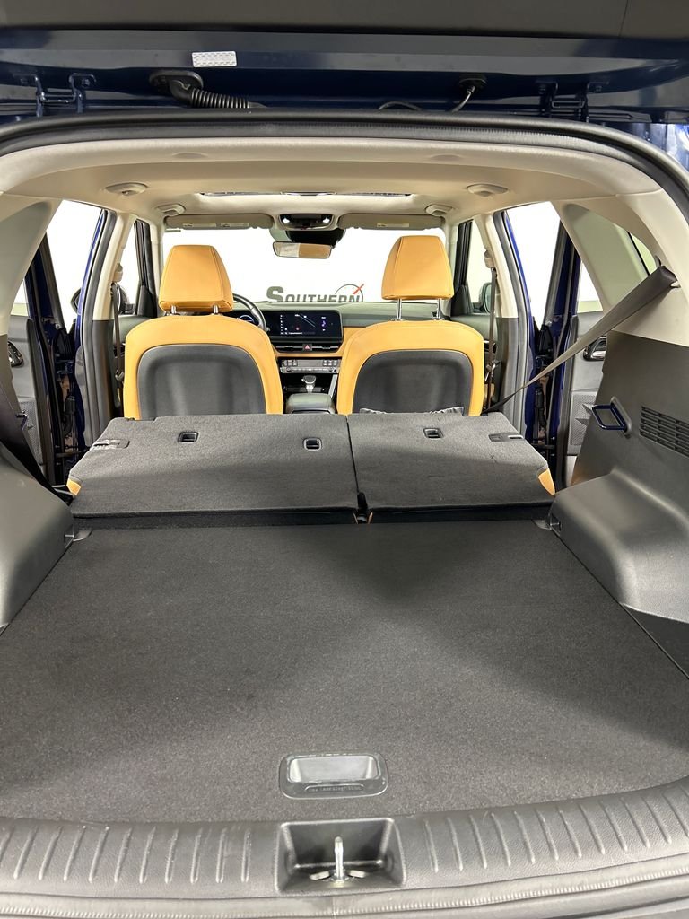 Used 2024 Blue Kia EX image 21