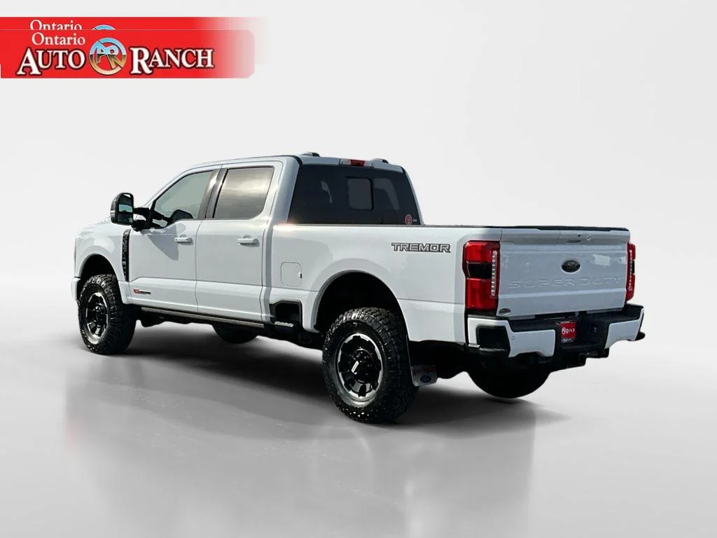 New 2026 OXFORD WHITE Ford LARIAT image 3
