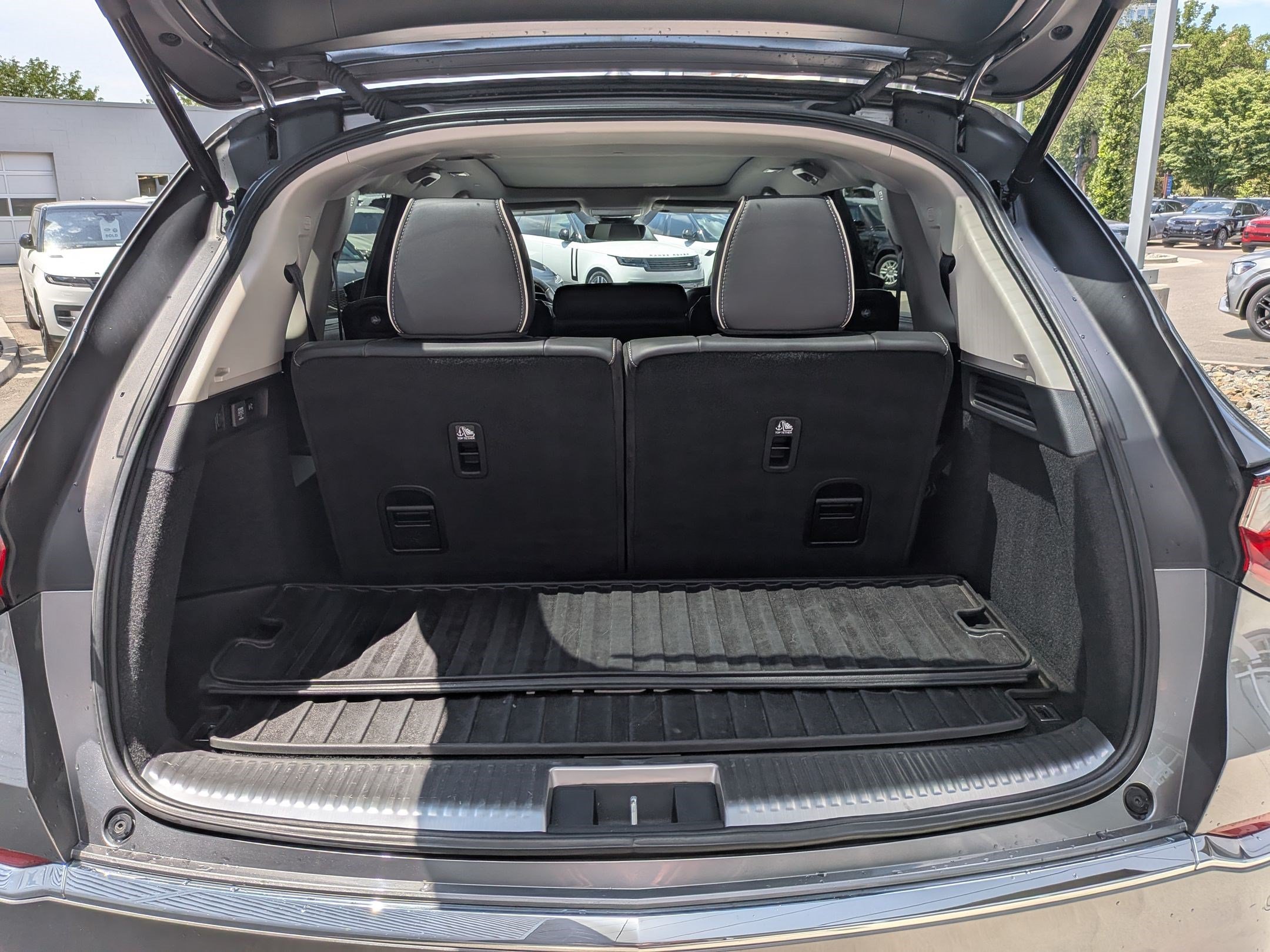 Used 2022 Liquid Carbon Metallic Acura w/Advance Package image 29