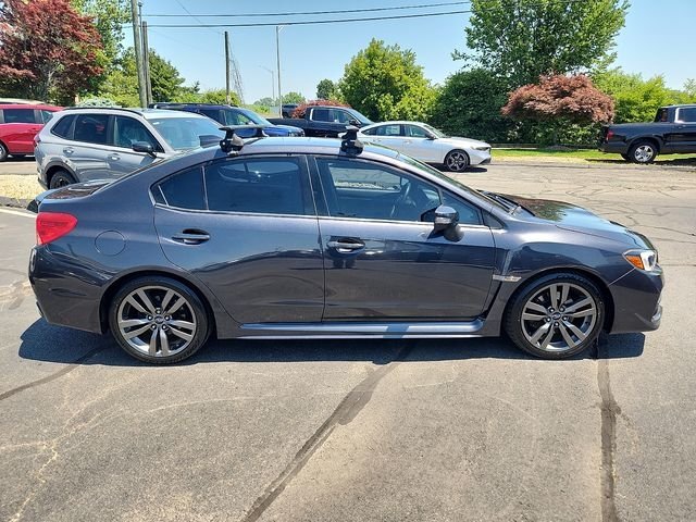 Used 2017 Dark Gray Metallic Subaru Limited image 7