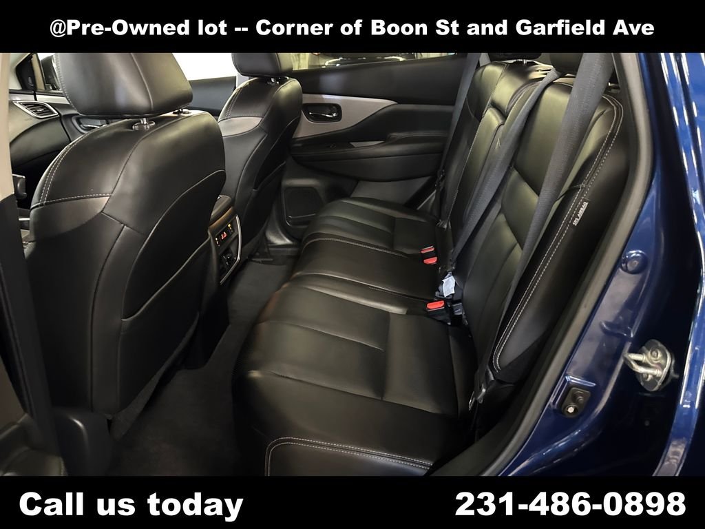 Used 2020 Blue Nissan SL image 27