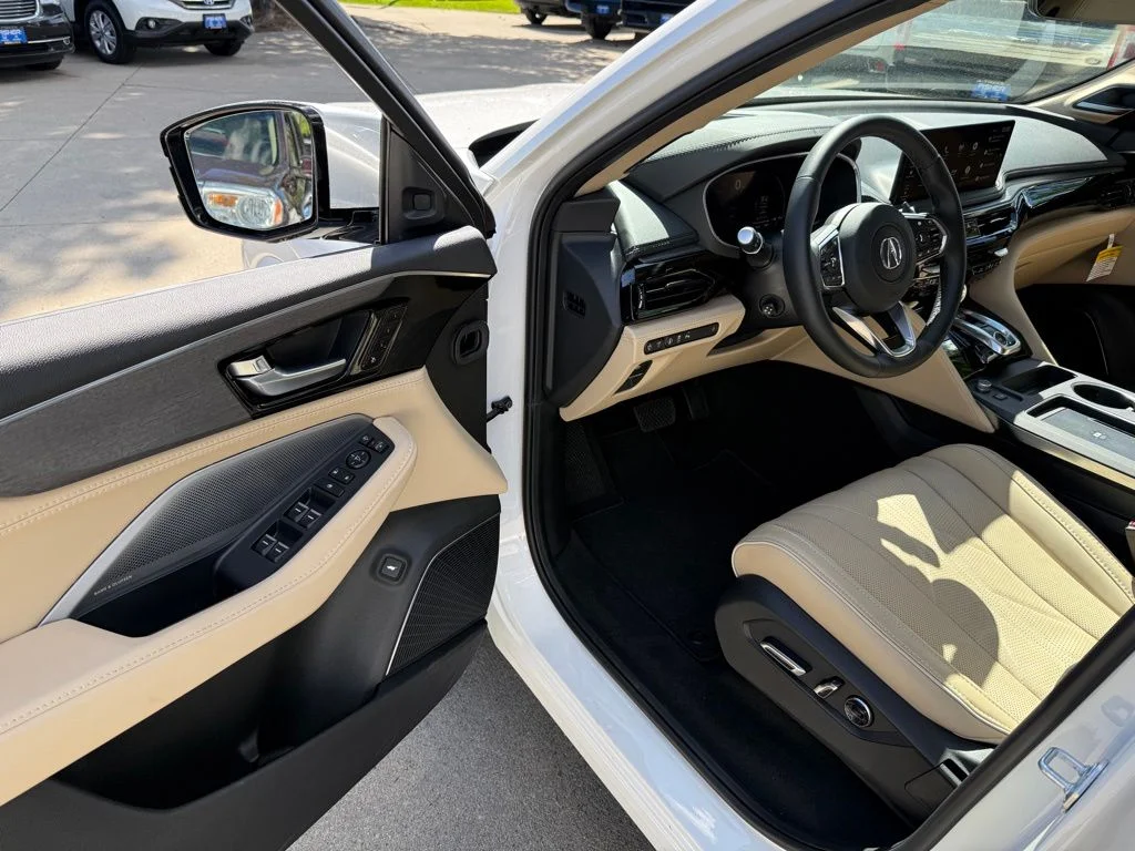 Certified Used 2026 Solar Silver Metallic Acura Advance Package image 12