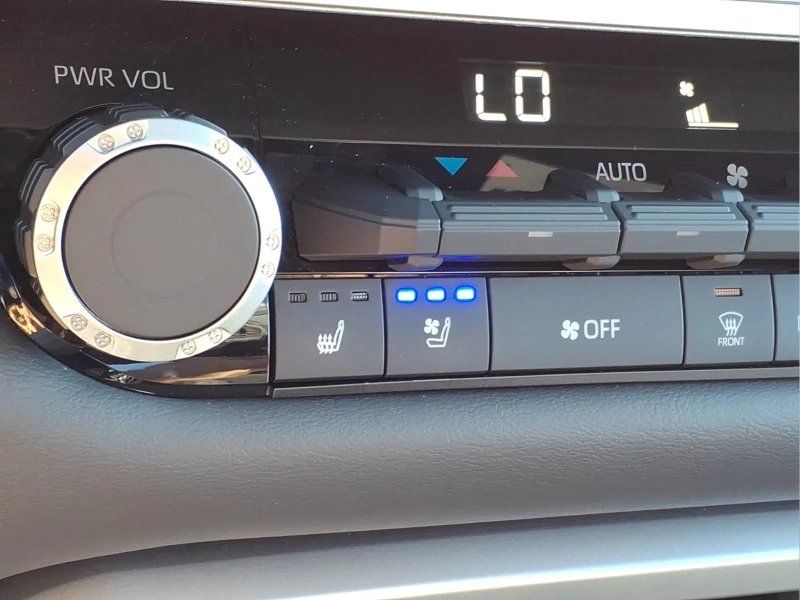 Used 2023 Gray Toyota Platinum image 16