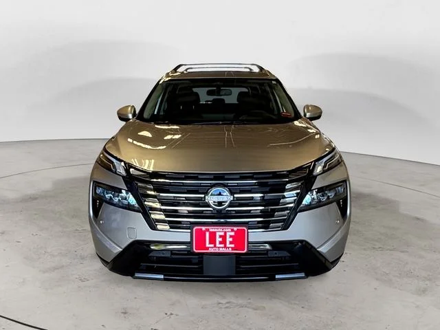 New 2026 Gold Nissan Platinum image 9