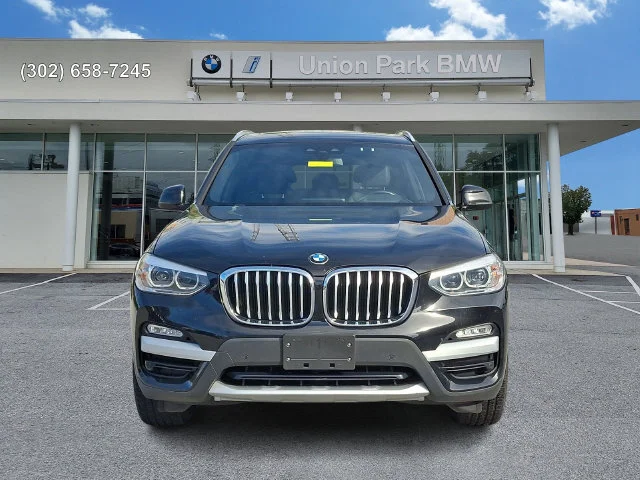 Used 2019 Jet Black BMW xDrive30i image 2