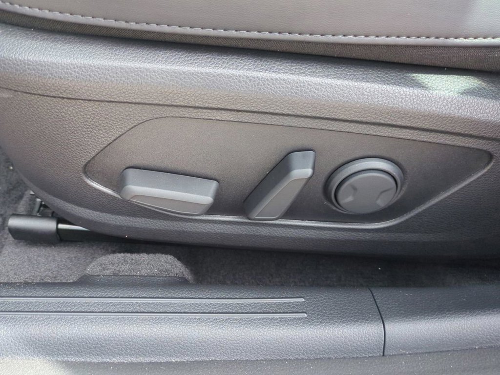 2026 Kia K5 GT-Line - Photo 21
