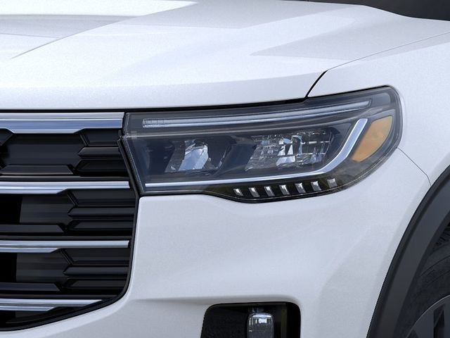 New 2026 Star White Metallic Tri-Coat Ford Active image 18