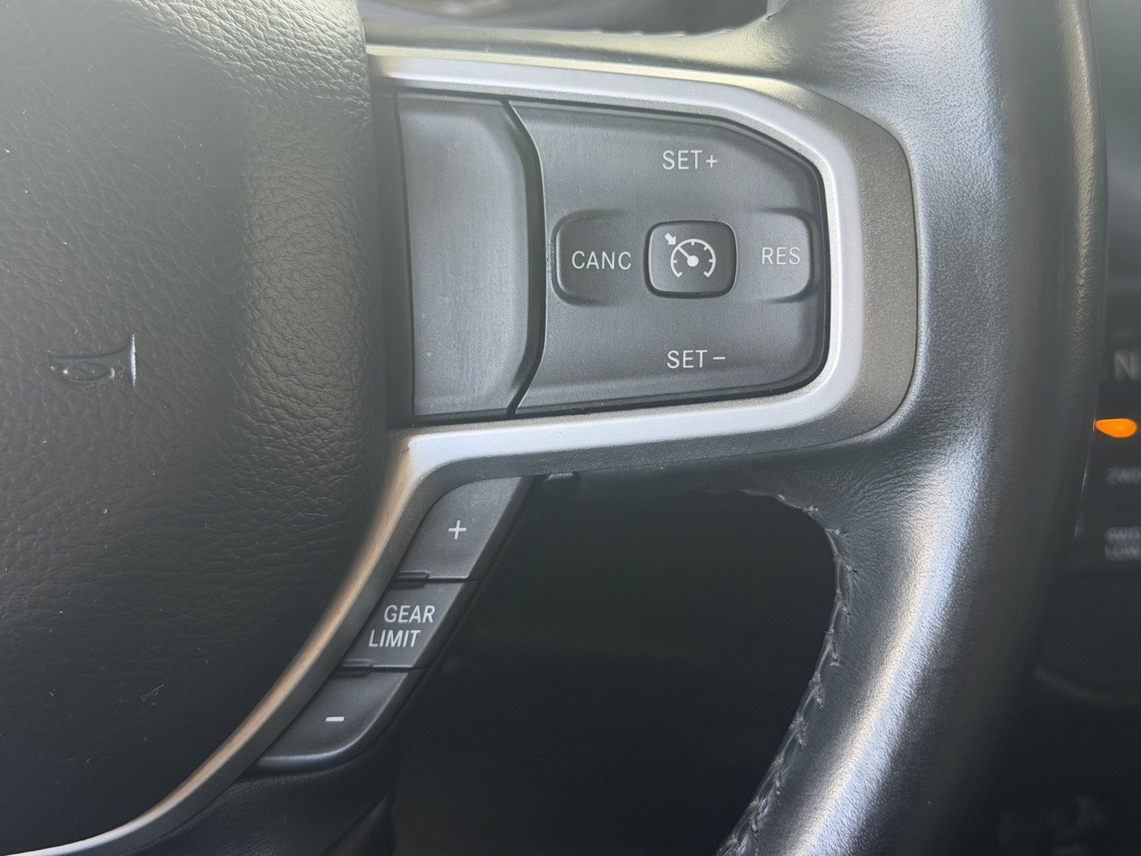 Used 2020 Billet Silver Metallic Clearcoat Ram Big Horn image 15