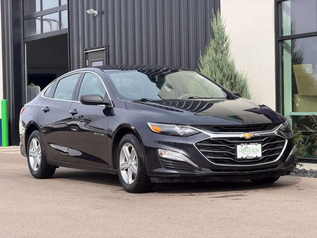 Used 2023 Gray Chevrolet LS image 4