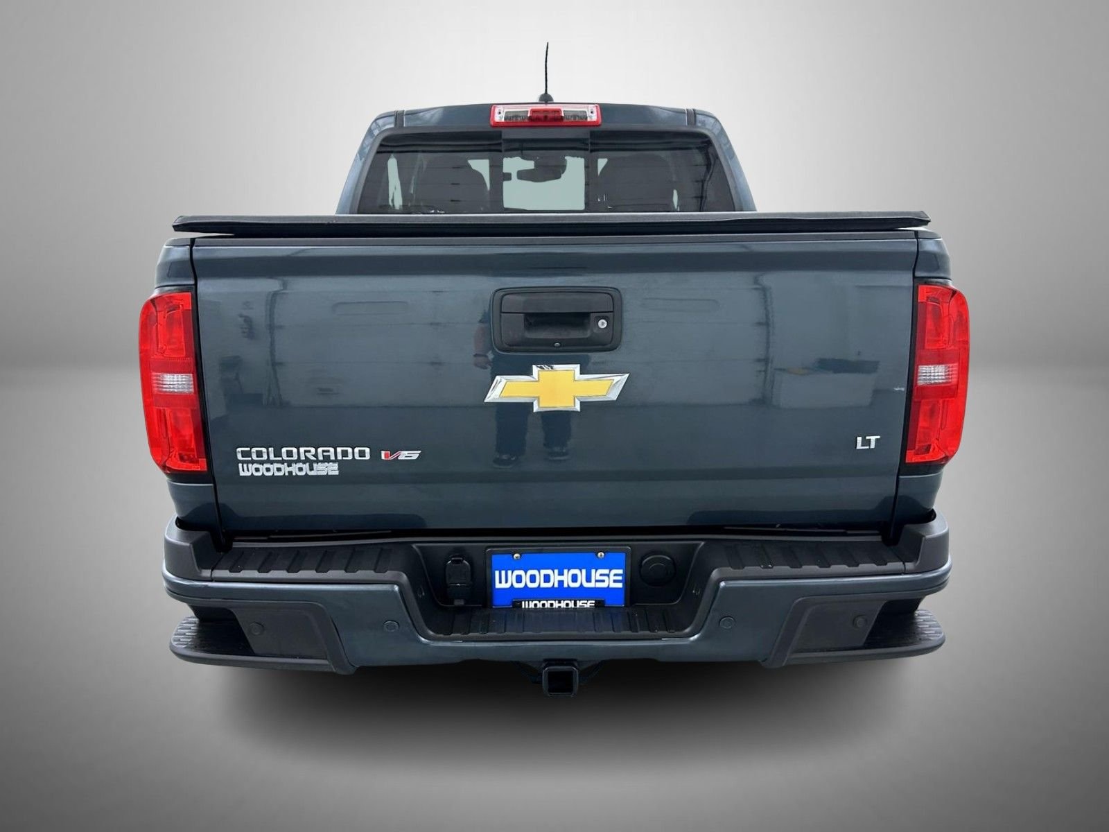 Used 2019 Gray Chevrolet LT image 6