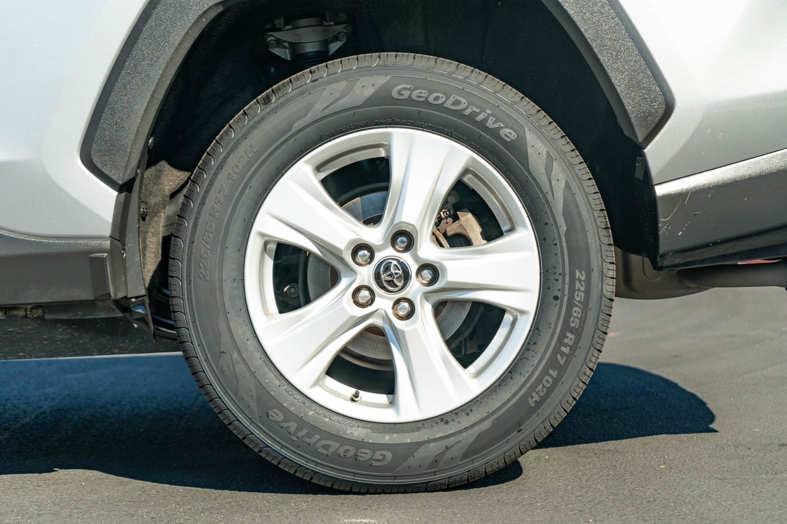Used 2019 Silver Sky Metallic Toyota XLE image 6