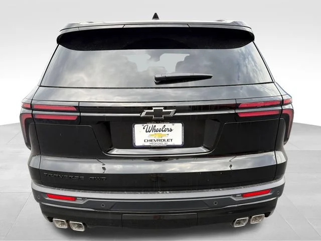 2027 Chevrolet Traverse LT - Photo 4