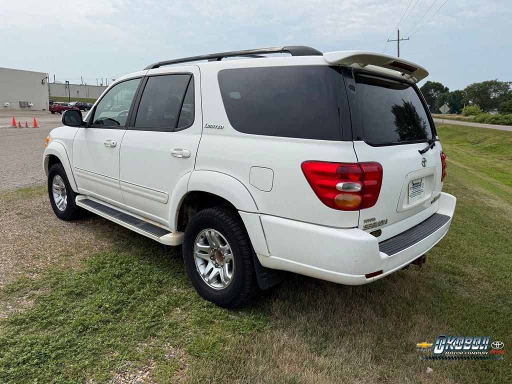 Used 2004  Toyota Limited image 5