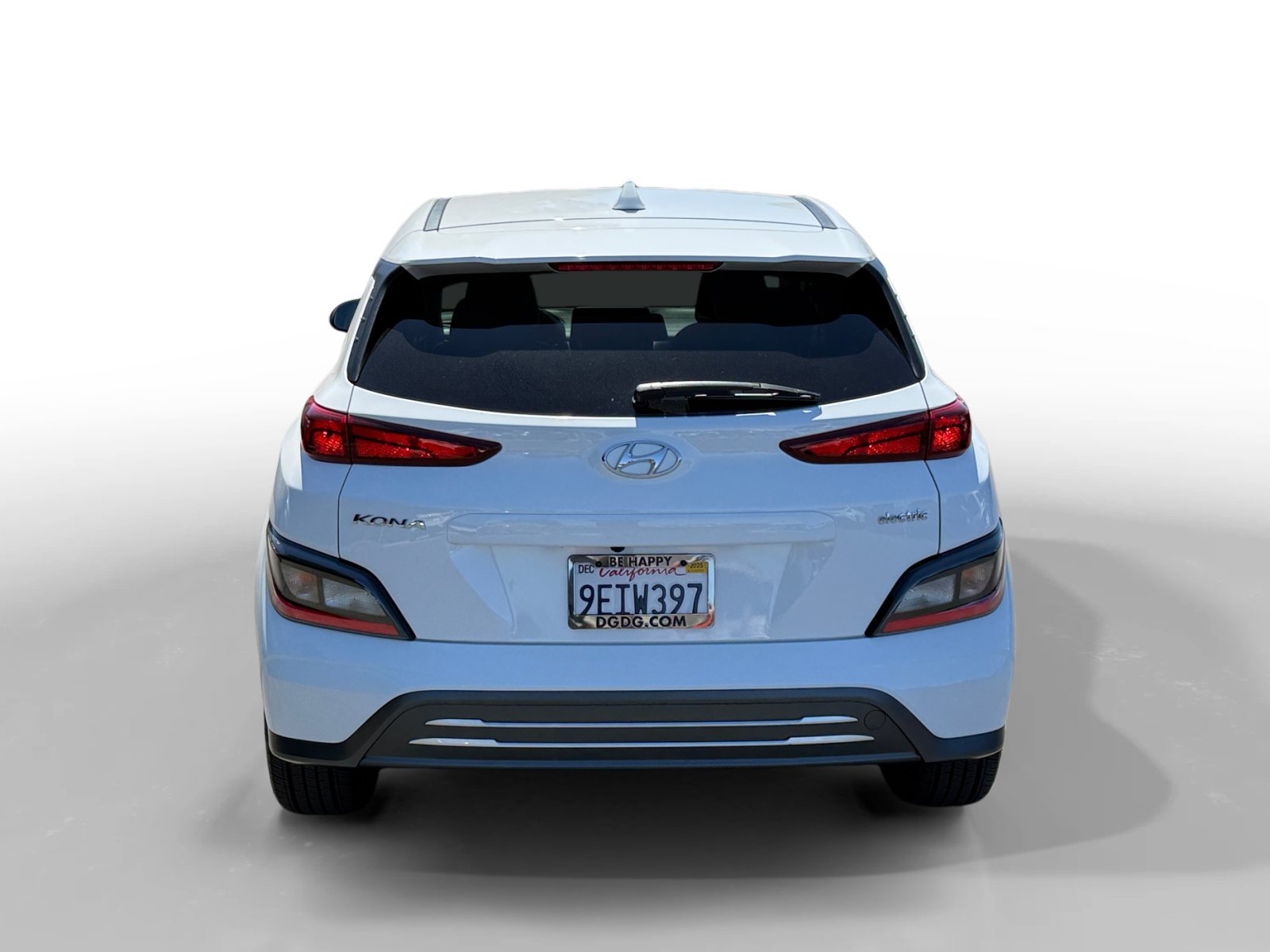 Used 2023 Lunar Hyundai SE image 4