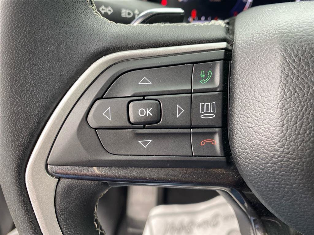 Used 2023 Bright White Clearcoat Jeep Laredo image 15