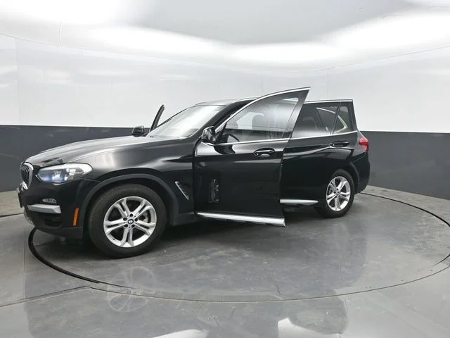 Used 2019 Black BMW sDrive30i image 42