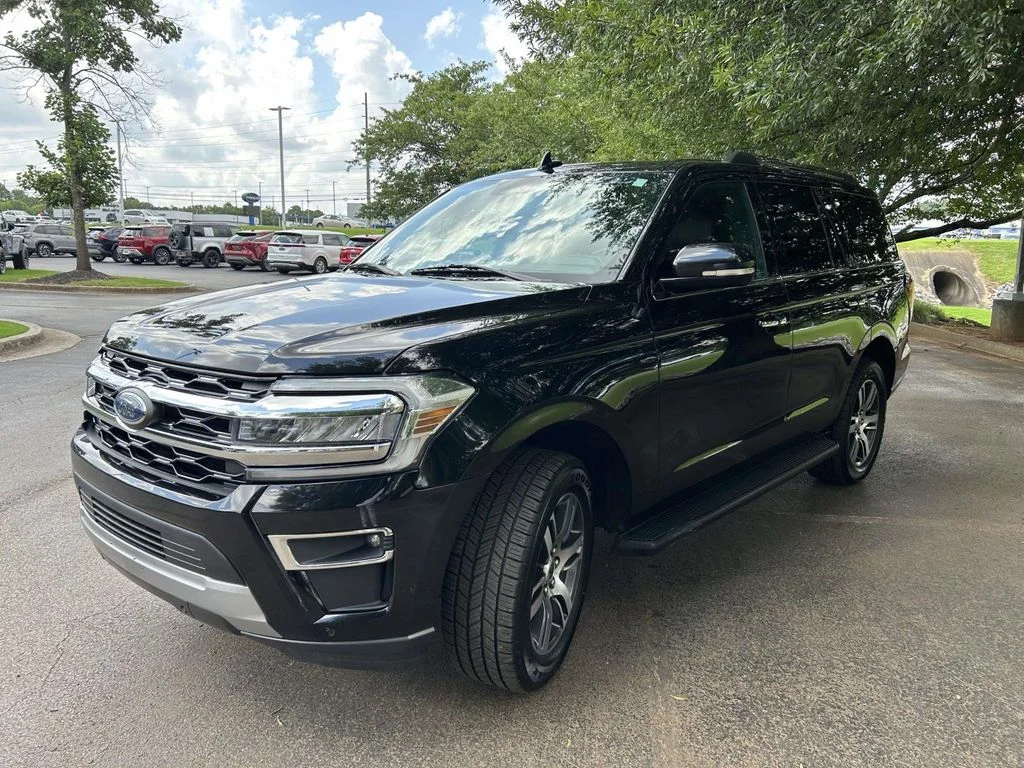Used 2024 Black Ford Limited image 5
