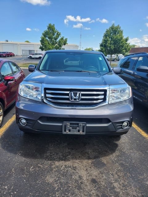 Used 2014 Gray Honda Touring image 4