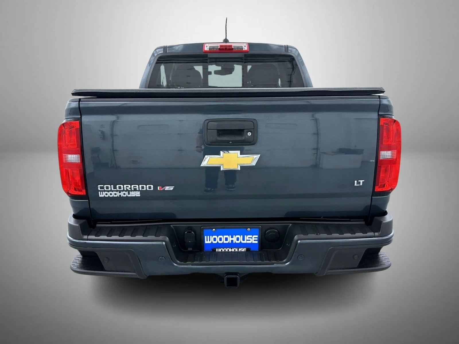 Used 2019 Gray Chevrolet LT image 6