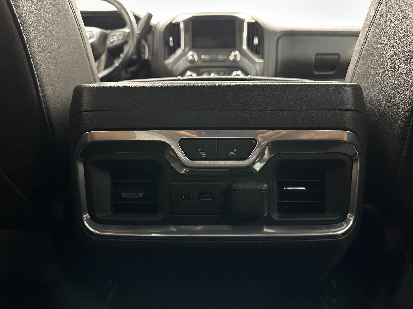 Used 2021 SUMMIT WHITE GMC AT4 image 18