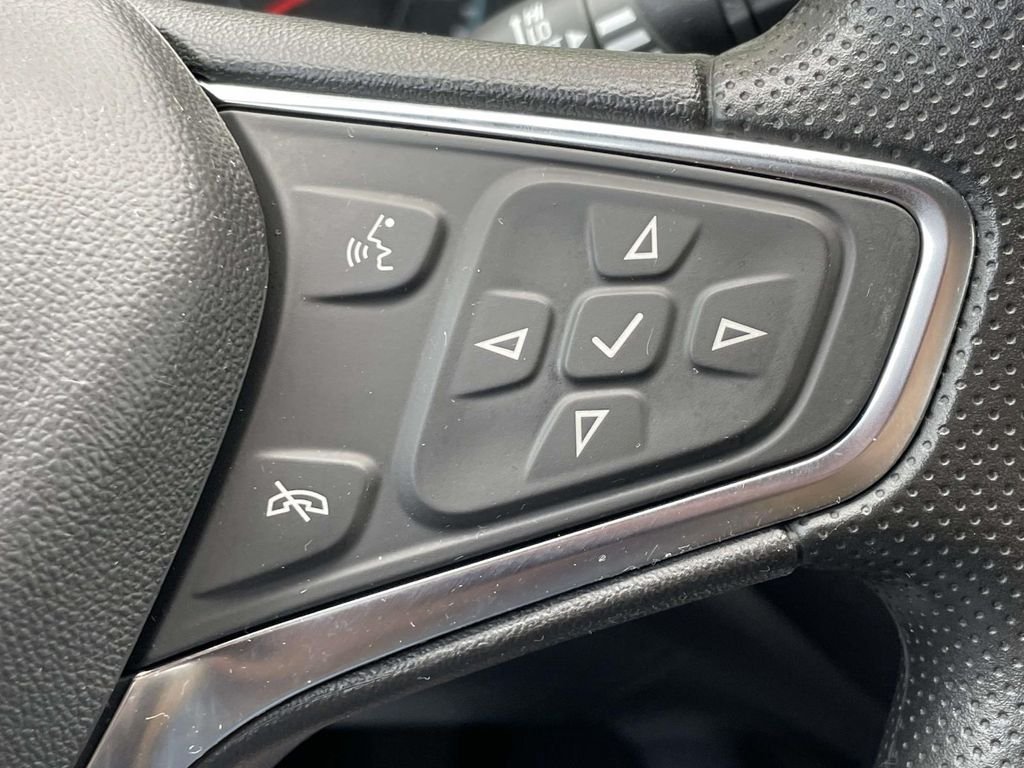 Used 2024 White Chevrolet LT image 20