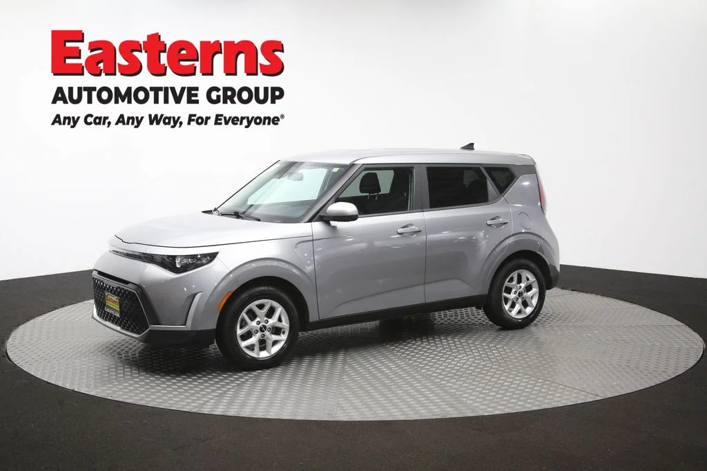 Used 2023 Gray Kia LX image 57