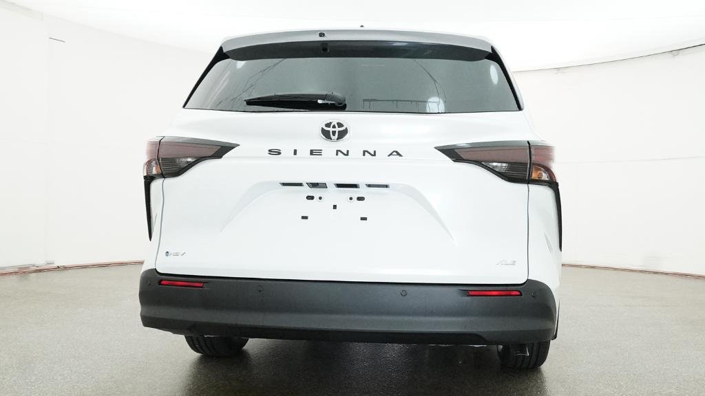 New 2026 Wind Chill Pearl Toyota XLE image 13