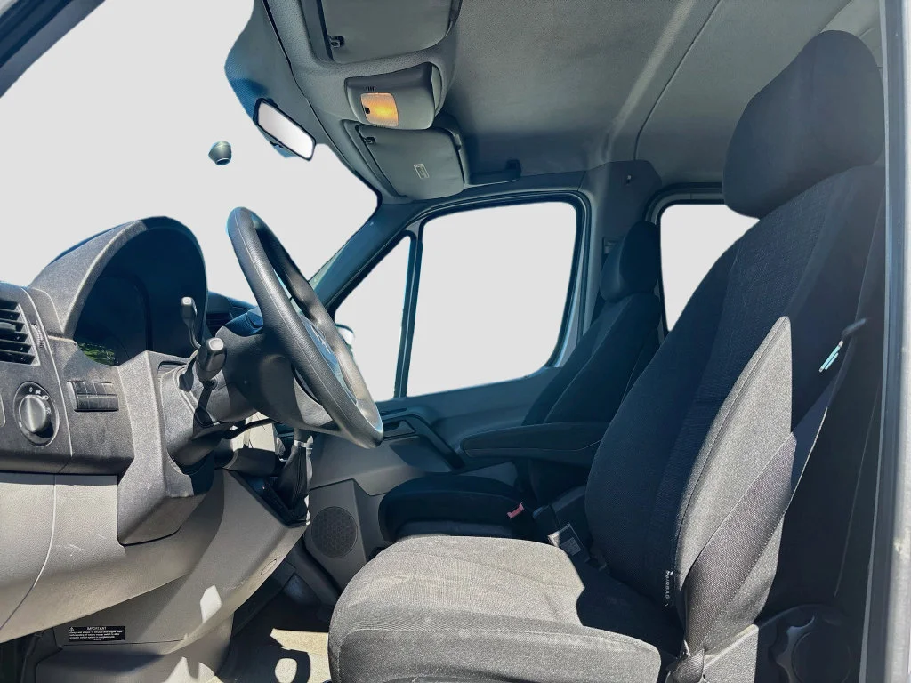 Used 2016  Mercedes-Benz Passenger 144 WB image 31