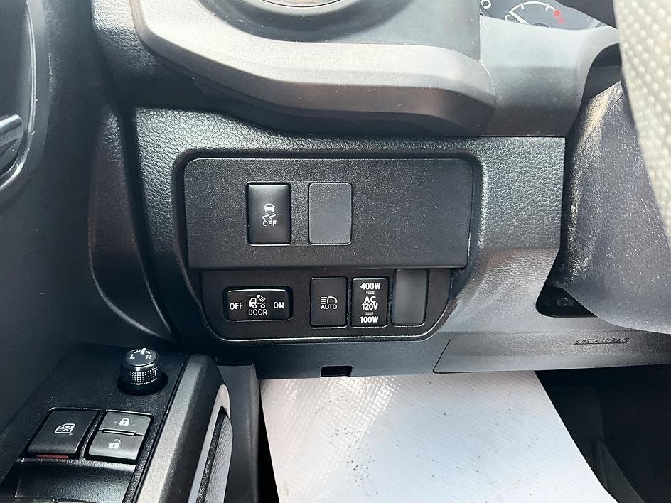 Used 2023  Toyota TRD Off-Road image 17
