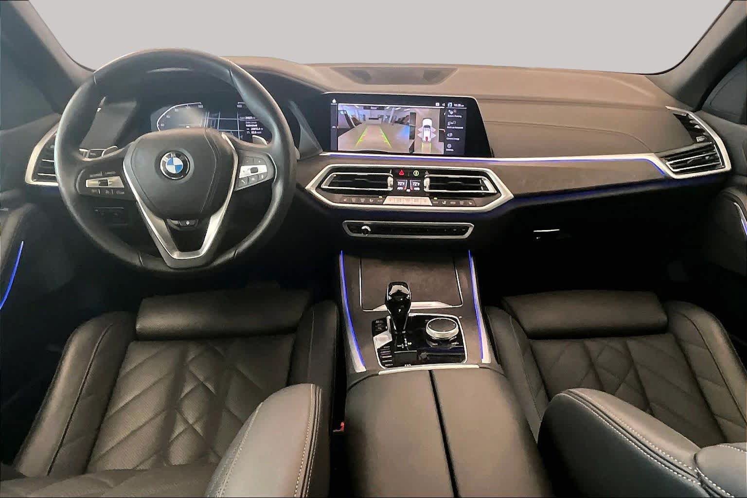 Used 2023 Alpine White BMW sDrive40i image 14