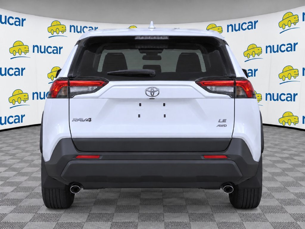 Used 2025 White Toyota LE image 7