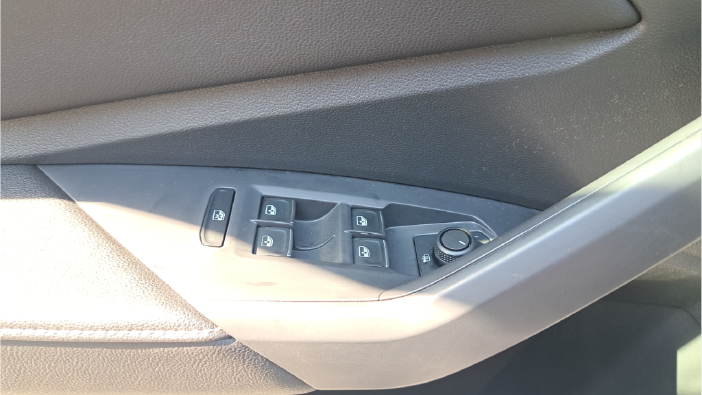 New 2025 Gray Volkswagen 1.5T S image 25