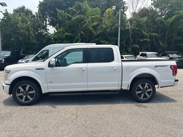 Used 2016 Oxford White Ford Lariat image 10