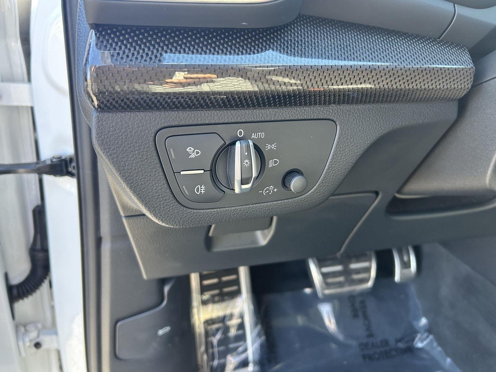 2023 Audi SQ5 Sportback Premium Plus - Photo 17