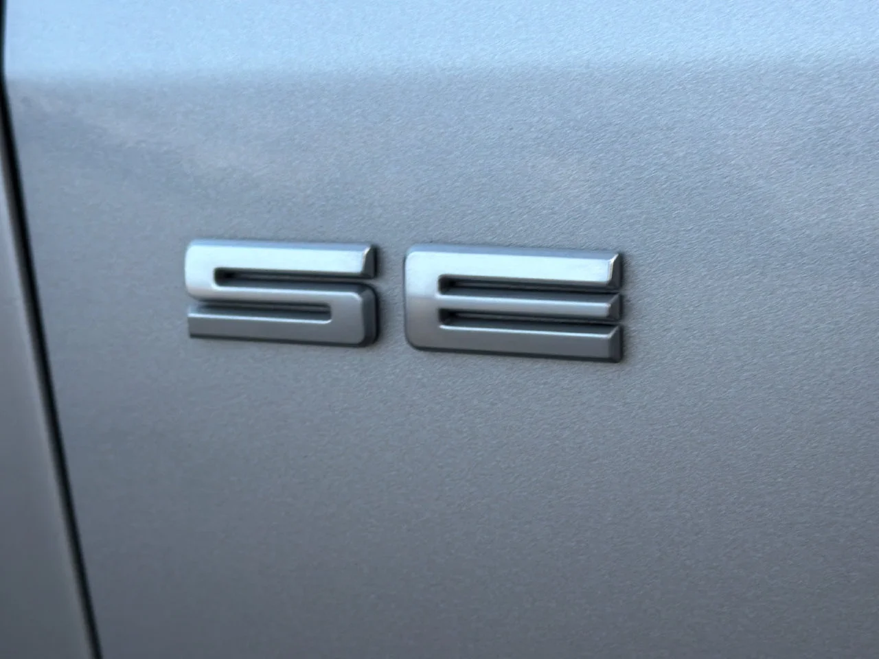 Certified Used 2022 Silver Ford SE image 34