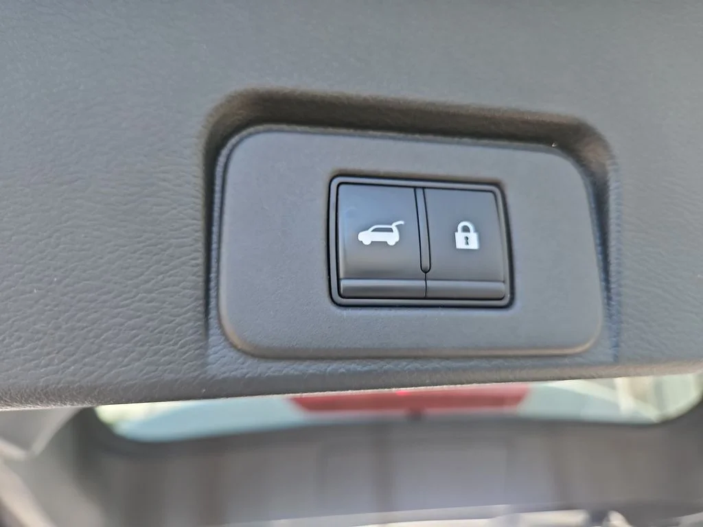 Used 2025 White Nissan SV image 13