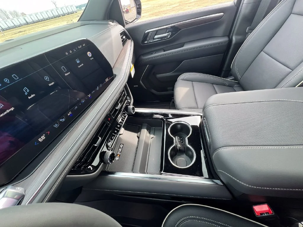 2026 Chevrolet Tahoe Premier - Photo 24