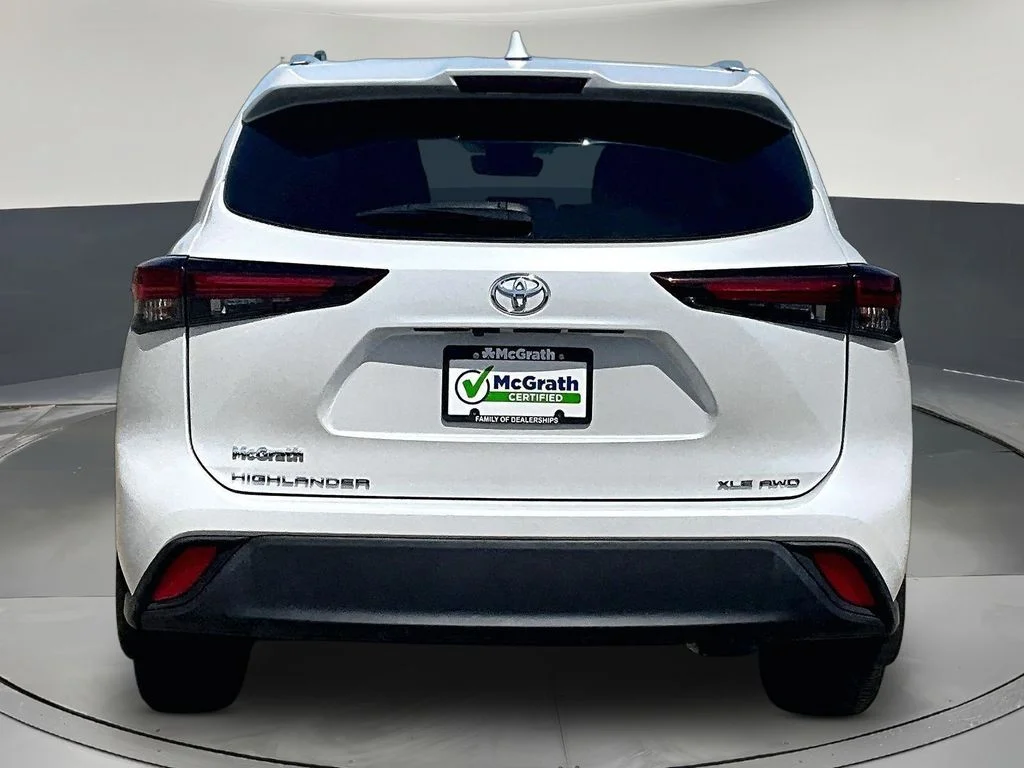 Certified Used 2024 Beige Toyota XLE image 6