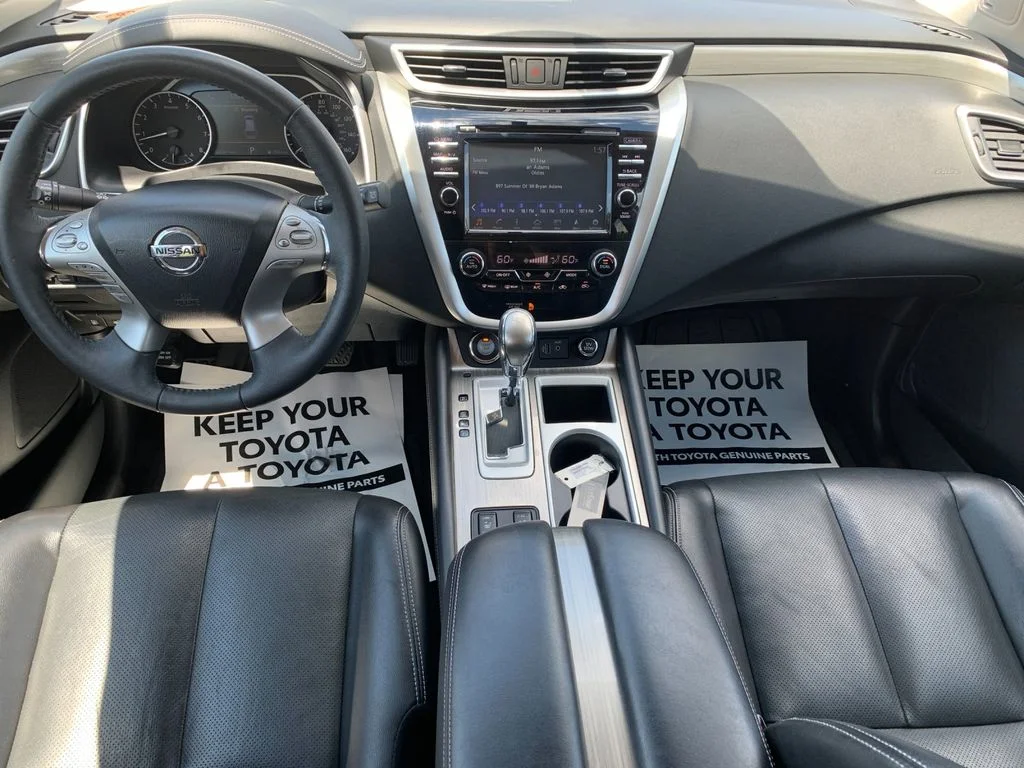 Used 2018 Gray Nissan SL image 16