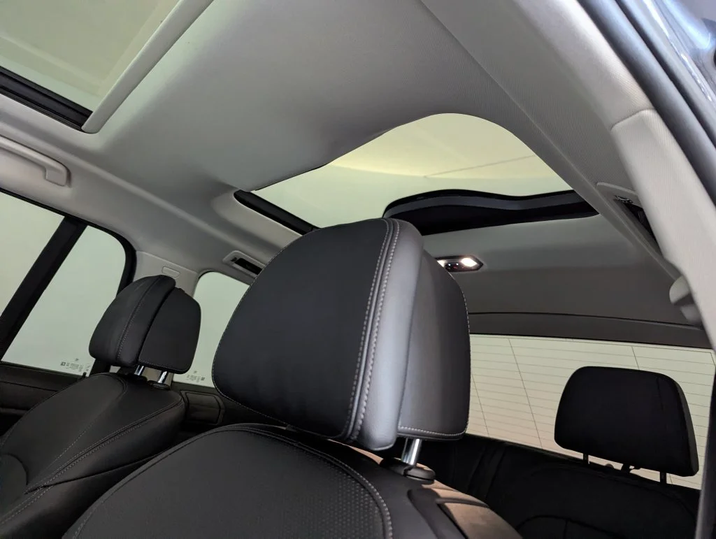 Certified Used 2020 Gray BMW xDrive40i image 32