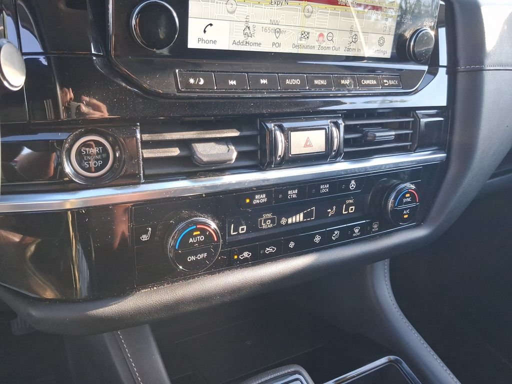 Used 2023 Silver Nissan SL image 26