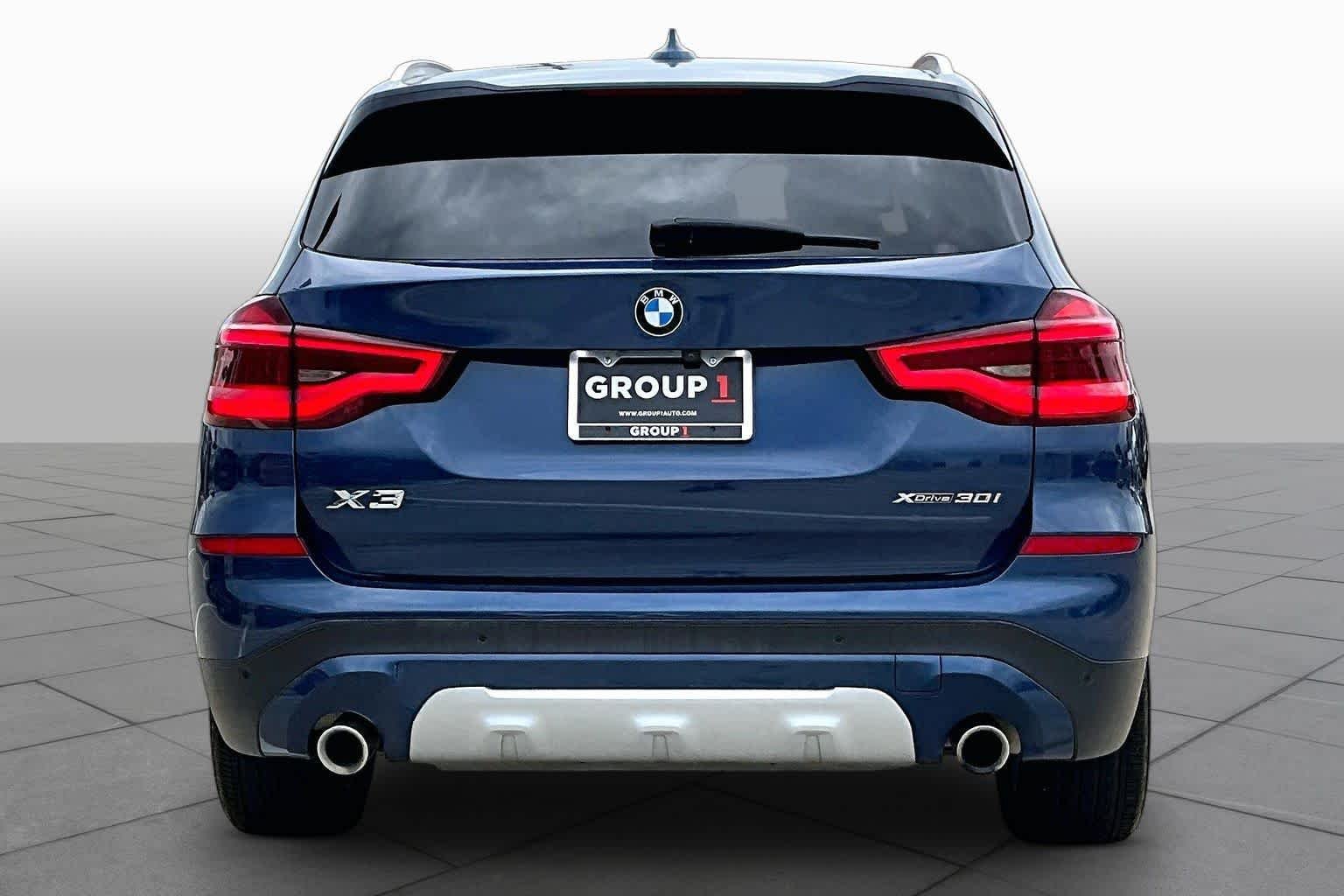 Used 2021 Phytonic Blue Metallic BMW xDrive30i image 5