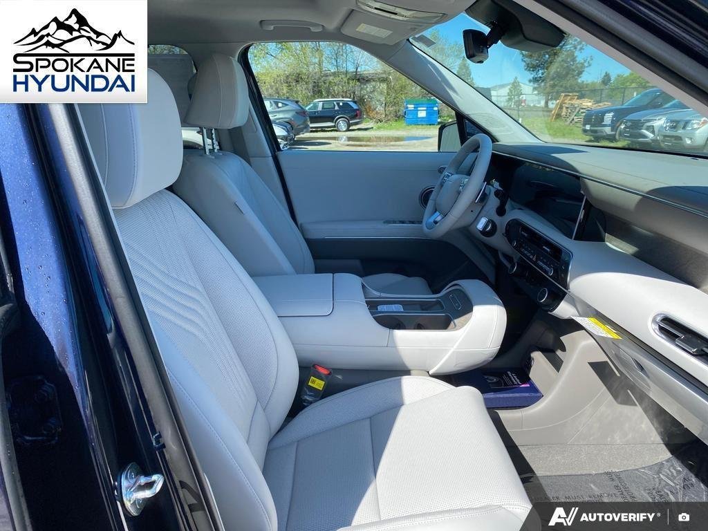 New 2026 Classy Blue Pearl Hyundai SEL Premium 7P image 25