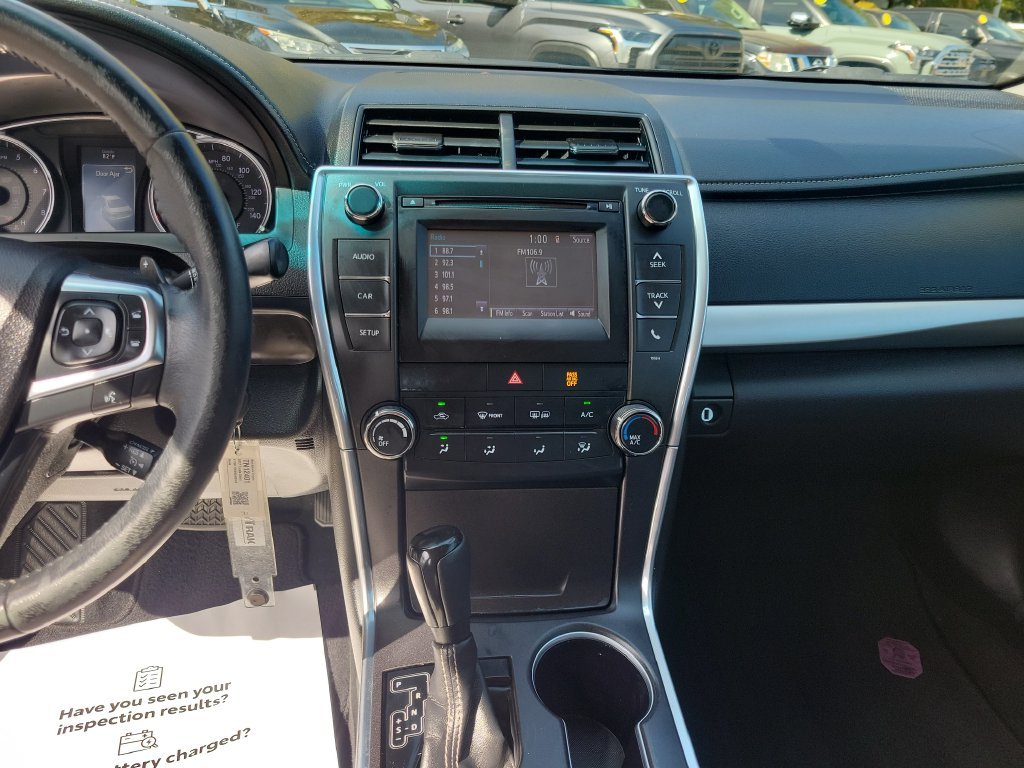 Used 2017 Black Toyota SE image 24