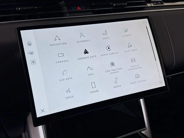 New 2026 Fuji White Land Rover SE image 15