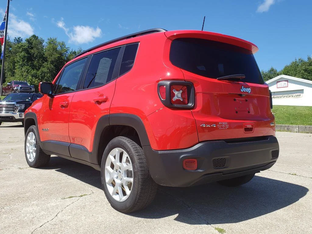 Used 2021 Colorado Red Clearcoat Jeep Latitude image 5