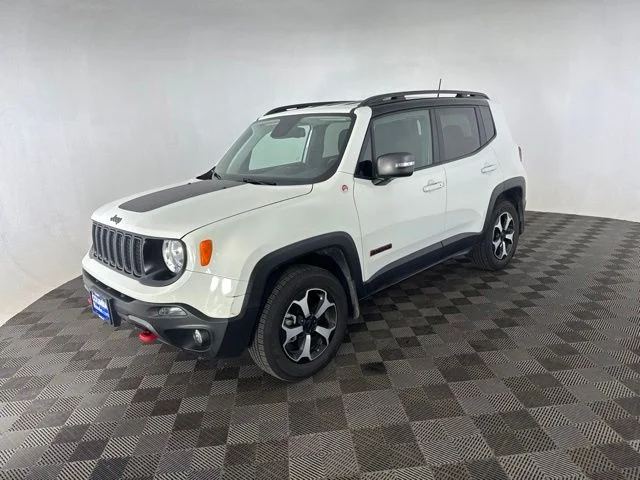 Used 2019 White Jeep Trailhawk image 4