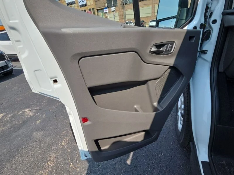 New 2026 White Ford XLT image 19