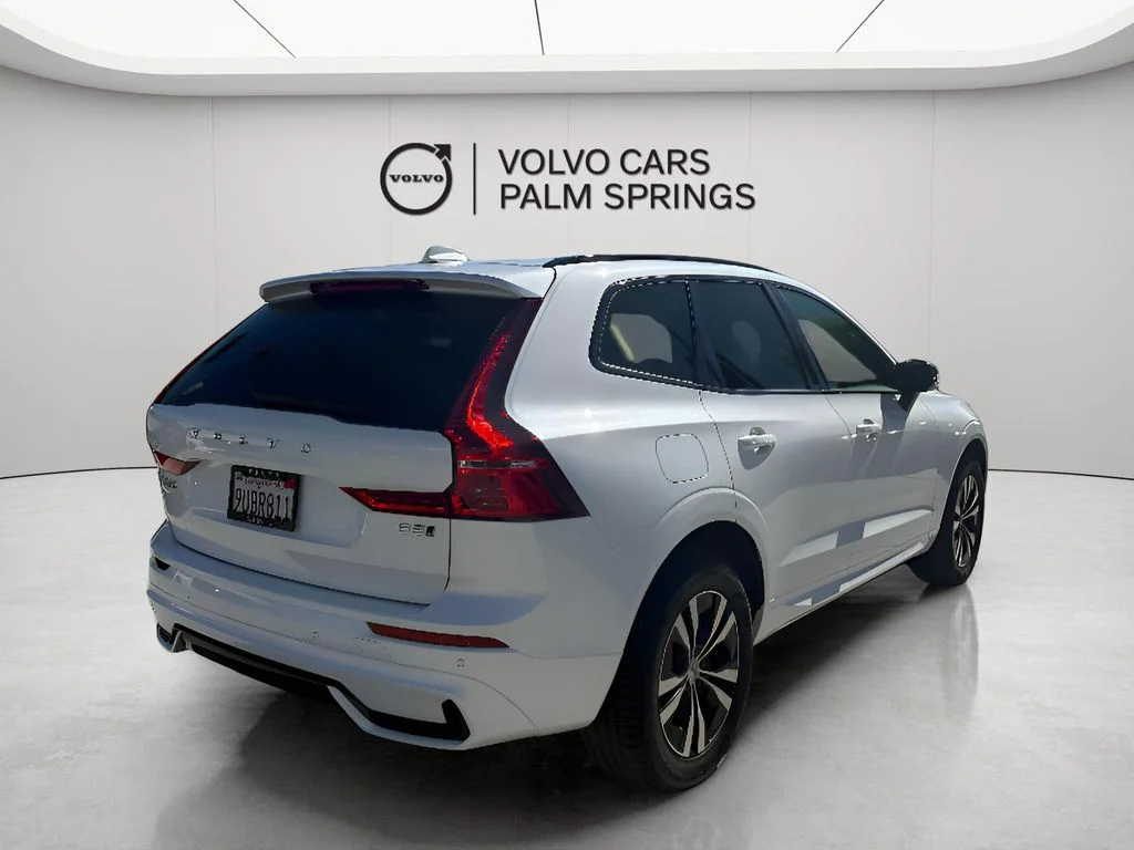 2025 Volvo XC60 Core - Photo 7